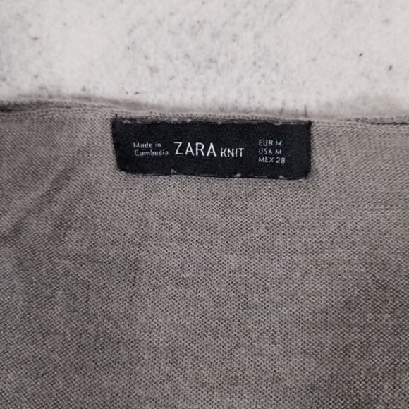 ZaraKnit Grey V-Neck Lightweight Knit Sweatshirt - Picture 3 of 7